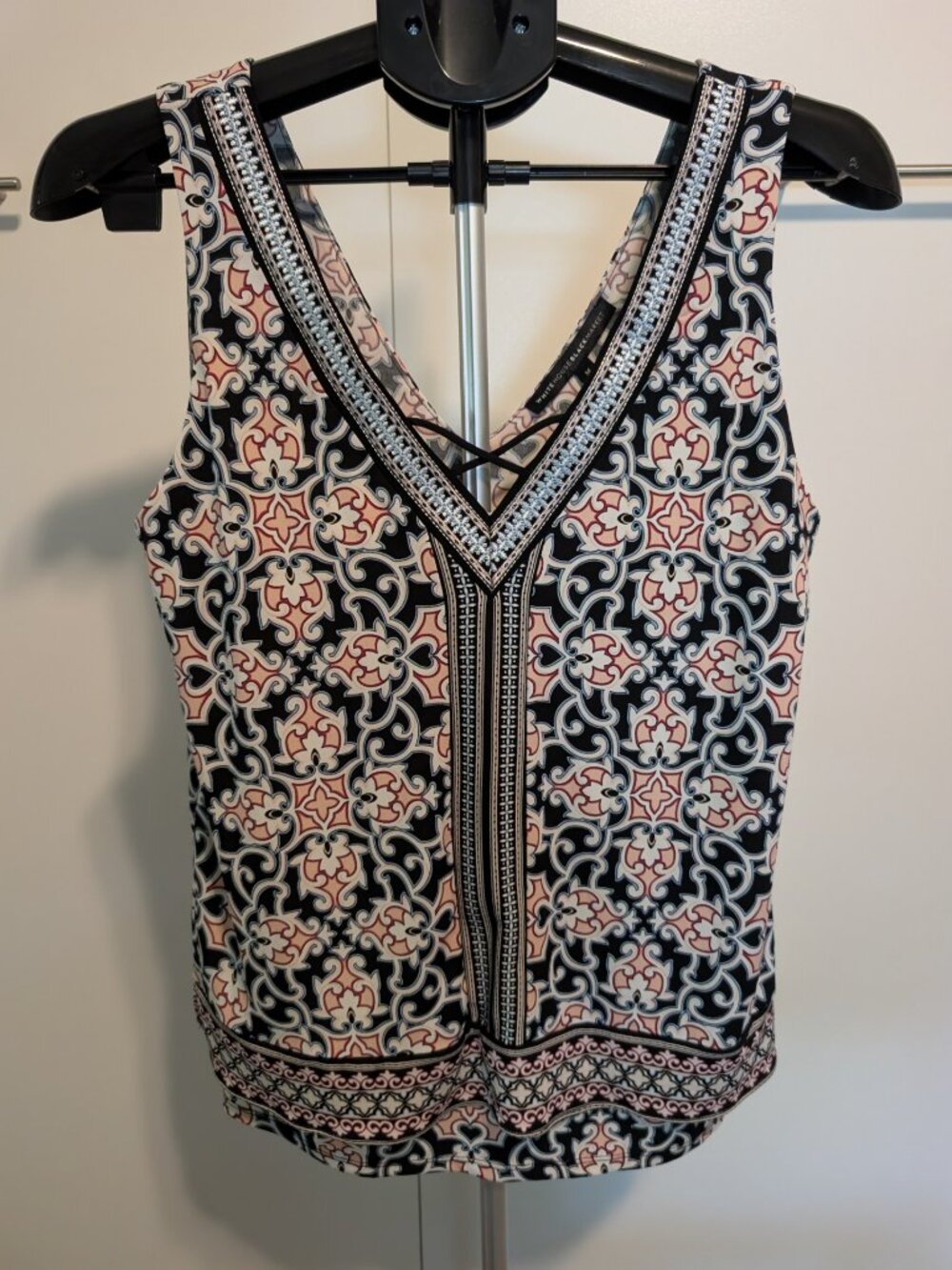 Sleeveless V-neck top from White House Black Market -Medium-NWT